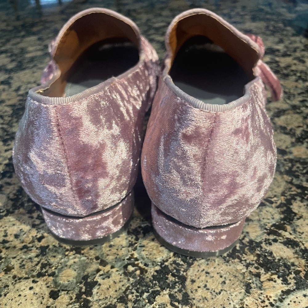 Pink Velvet-type embellished Flats - Picture 4 of 7